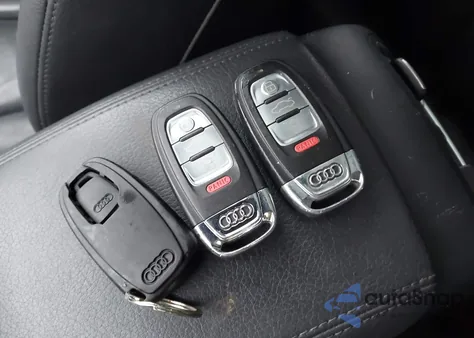 2015 Audi Q5 2.0T Premium z USA, uszkodzony, nr VIN WA1LFAFP0FA007680